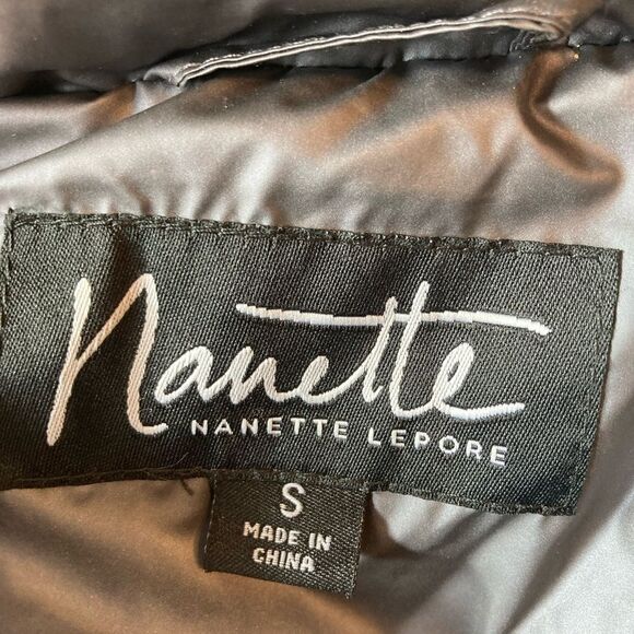 Nanette Lepore NWOT puffer parka w/ faux fur trimmed detachable hood🎉 - Picture 9 of 13